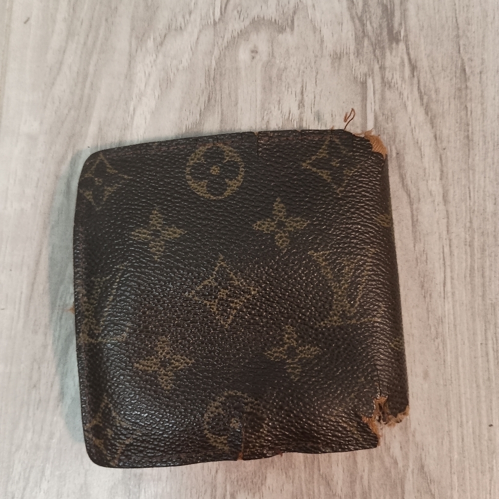 Louis Vuitton MARCO Wallet Billfold Monogram VIntage Authentic - Picture 2 of 9